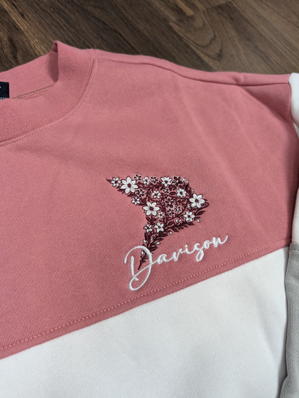 Davison Floral Script Westerly Crew Sweatshirt