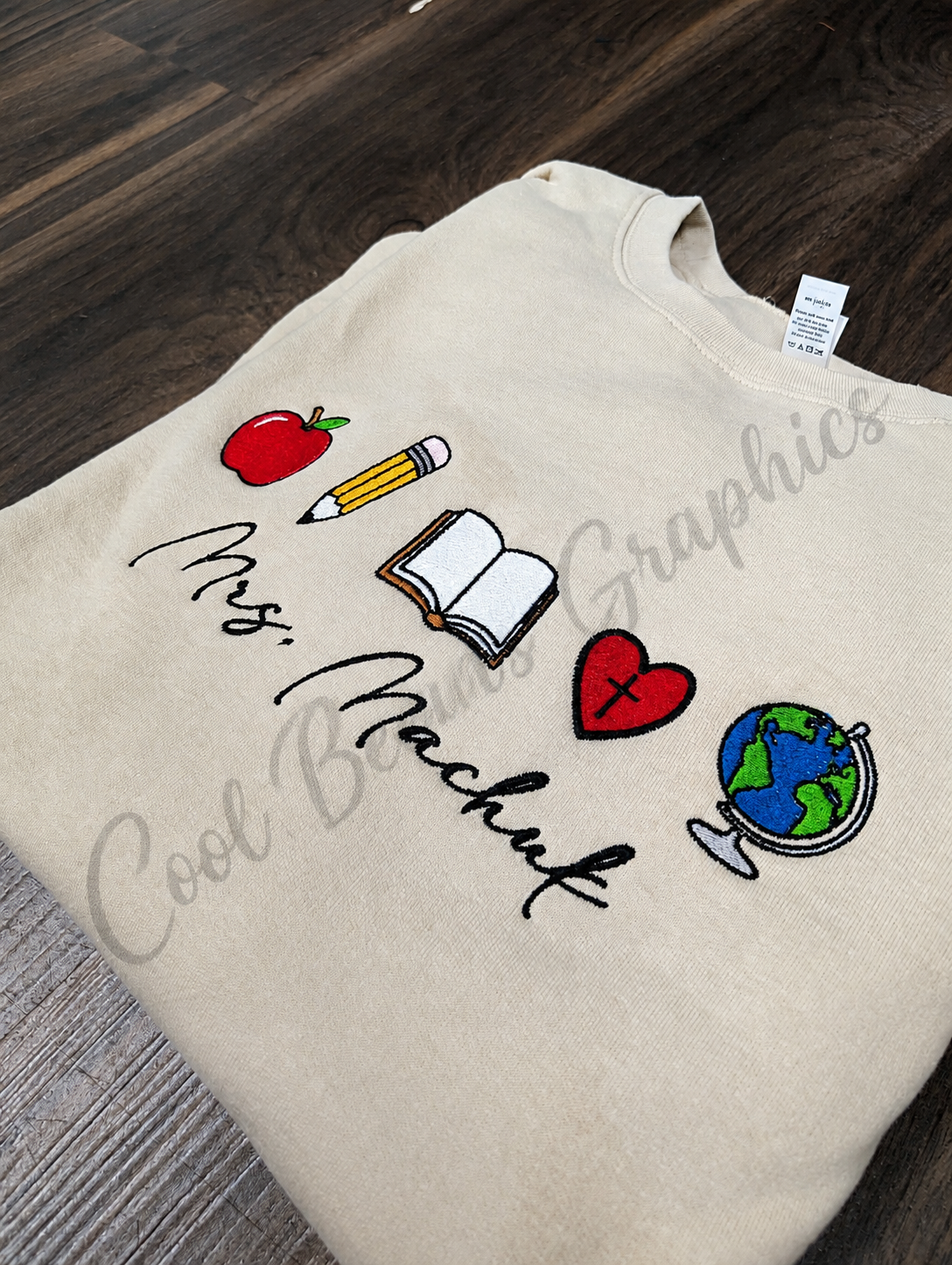 Teacher Name with Objects Embroidery File